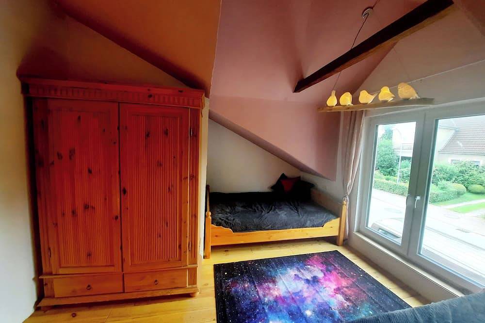 Ganze Wohnung, Zwischen Nord- und Ostsee 🌊Ferienwohnung Xxl direkt am Fluss Treene in Treia, Grünes Binnenland