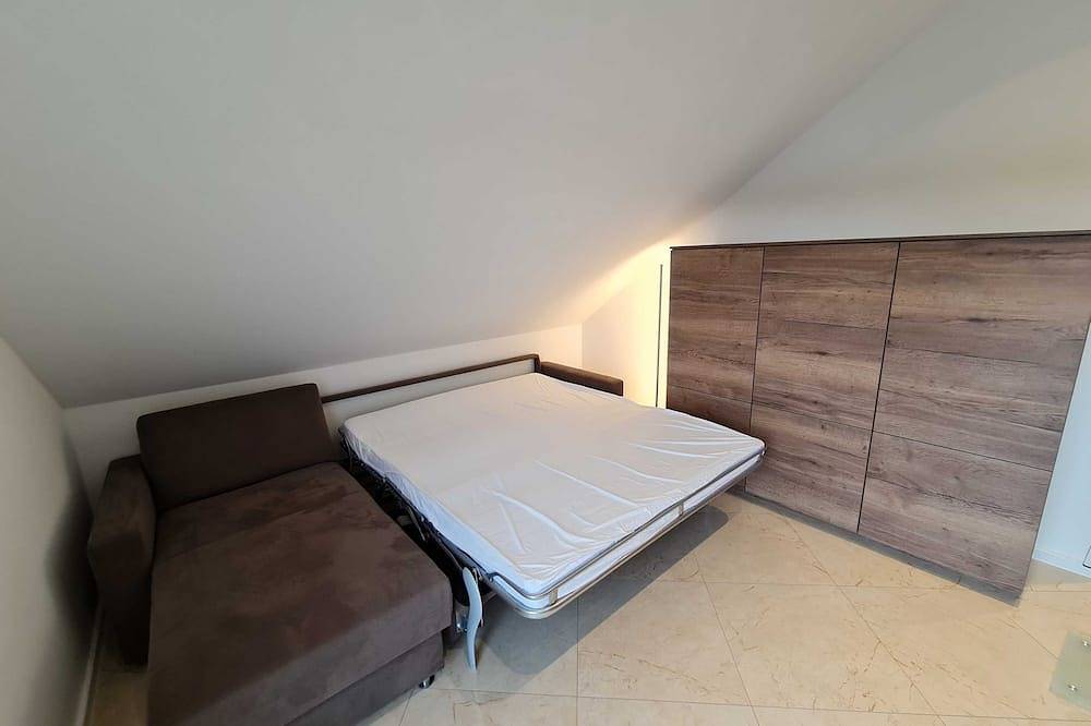 Ganze Wohnung, 1-Zimmer Dohne 5 - Villa-Dohne by Altmann in Dahlwitz-Hoppegarten, Hoppegarten