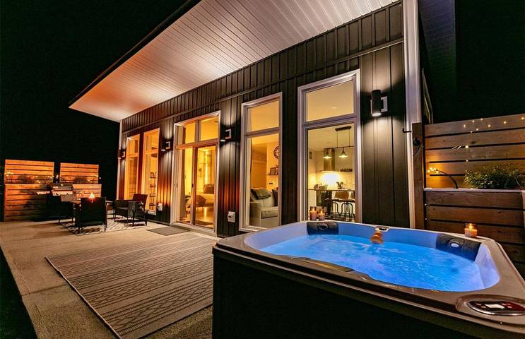 Ferienhaus für 2 Personen, mit Whirlpool und Garten sowie Pool - 1