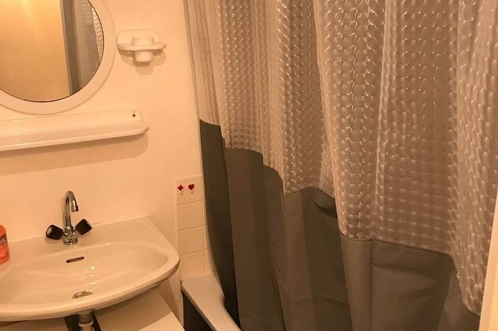 Ganze Wohnung, Rental Apartment 2 bedrooms, free wifi in Luz Saint Sauveur in Luz-Saint-Sauveur, Nationalpark Pyrenäen