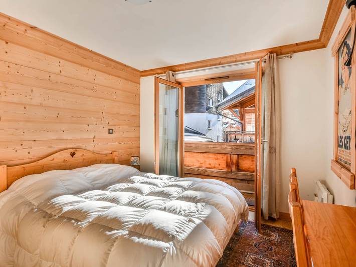 Gîte pour 8 personnes, avec balcon dans Office De Tourisme Des Gets - 4