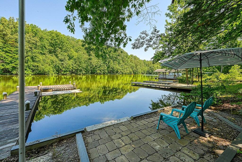 Vacation House for 10 Guests in Lake Anna, Louisa County