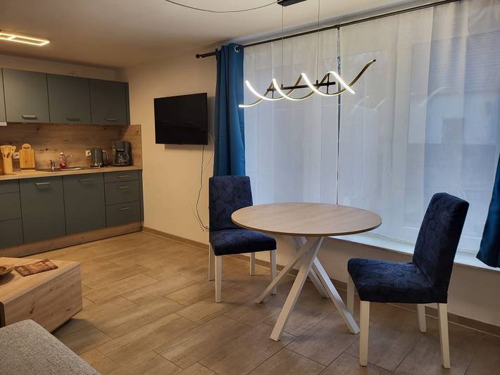 Ferienwohnung für 3 Personen, mit Terrasse und Garten in Altenkirchen - 3