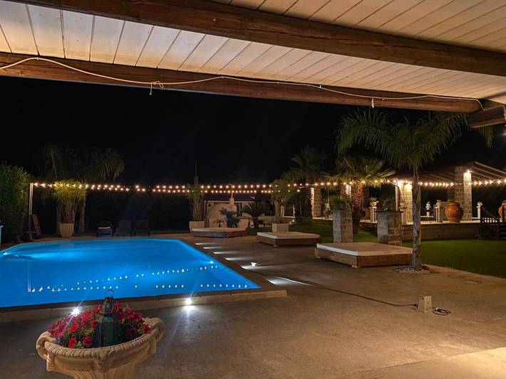 Villa per 4 persone, con piscina per bambini e giardino nonché panorama e piscina, con animali domestici in Aradeo