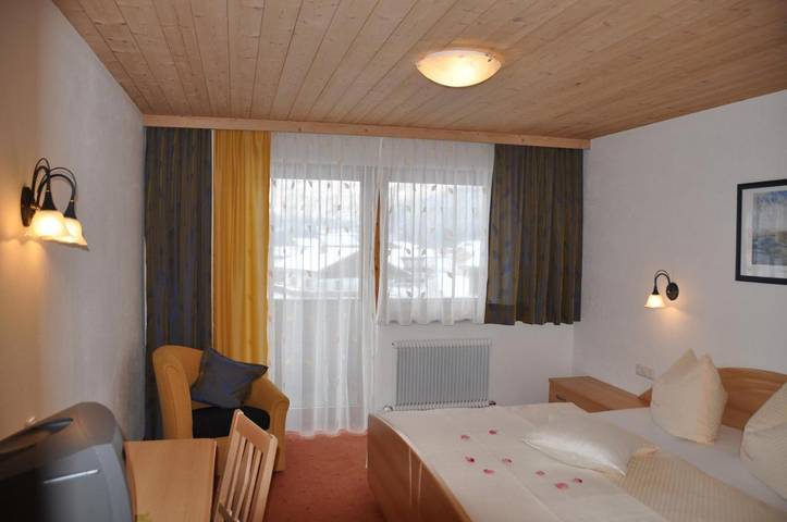 Maison d’hôte pour 2 personnes, avec vue ainsi que jardin et sauna à Bach - 2