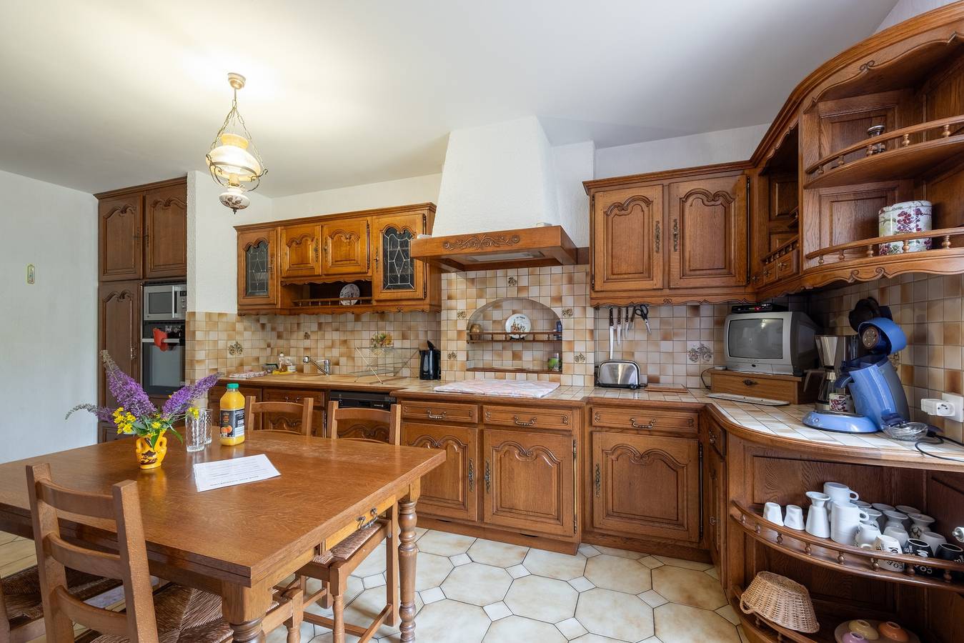 Appartement entier, Appartement « La Petite Caille - 8 » avec balcon et Wi-Fi in Plombières-les-Bains, Parc naturel régional des Ballons des Vosges