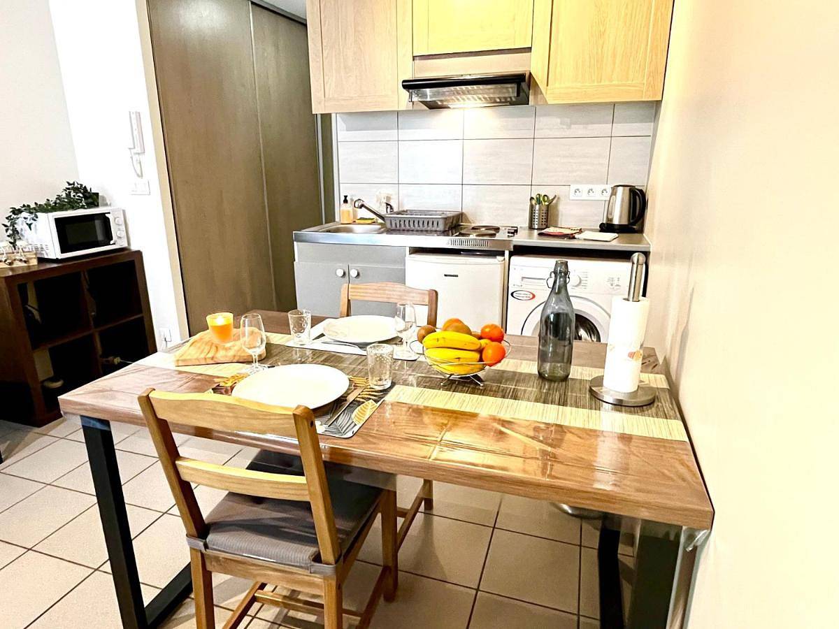Appartement entier, Charmant studio centre ville in Le Puy-en-Velay, Haute-Loire