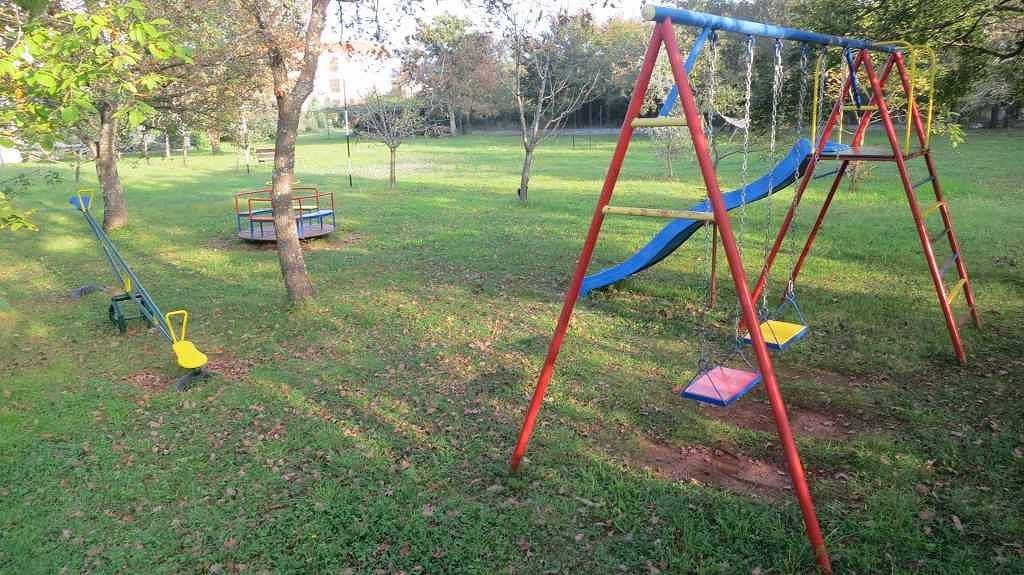 Ganze Ferienwohnung, Ferienwohnung mit Gemeinschaftspool und Klimaanlage in Vantacici, Krk