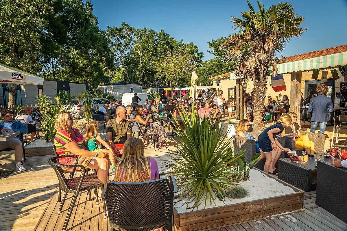 Camping 4 étoiles - Parc aquatique - eei0fh in Saint-Georges-d'Oléron, Côte de Beauté