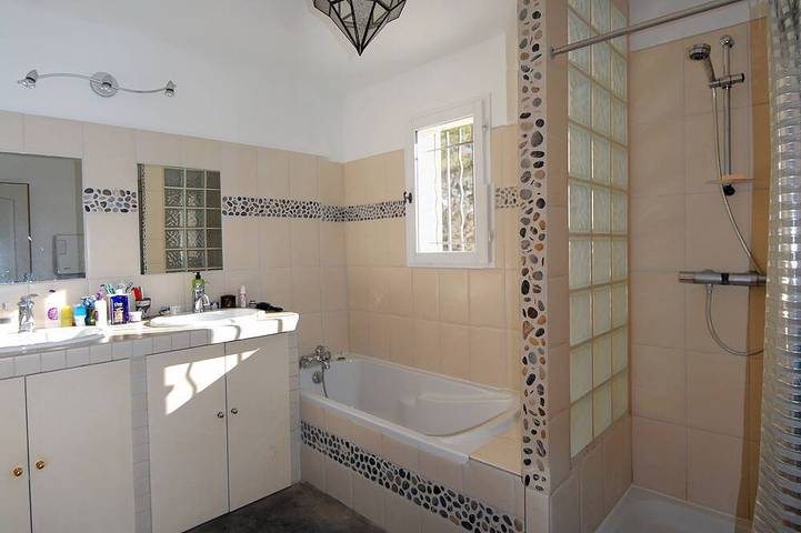 Agriturismo für 6 Personen, mit Garten und Terrasse sowie Whirlpool in der Provence - 4
