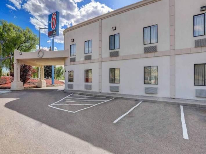 Apartamento entero, 2 camas tamaño queen | No fumadores in Espanola, Condado de Río Arriba