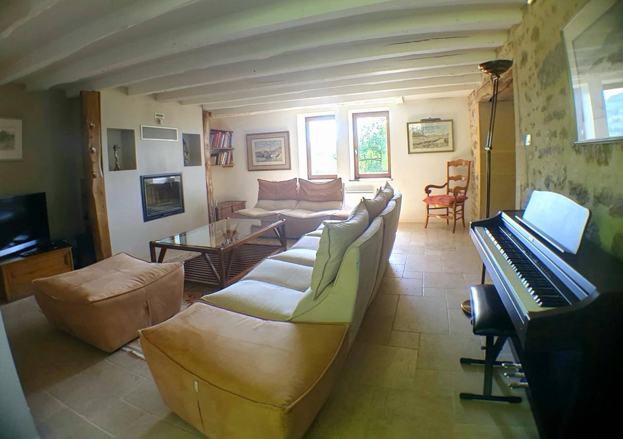 Les Grandes Molières in Châtenay, Région de Charolles