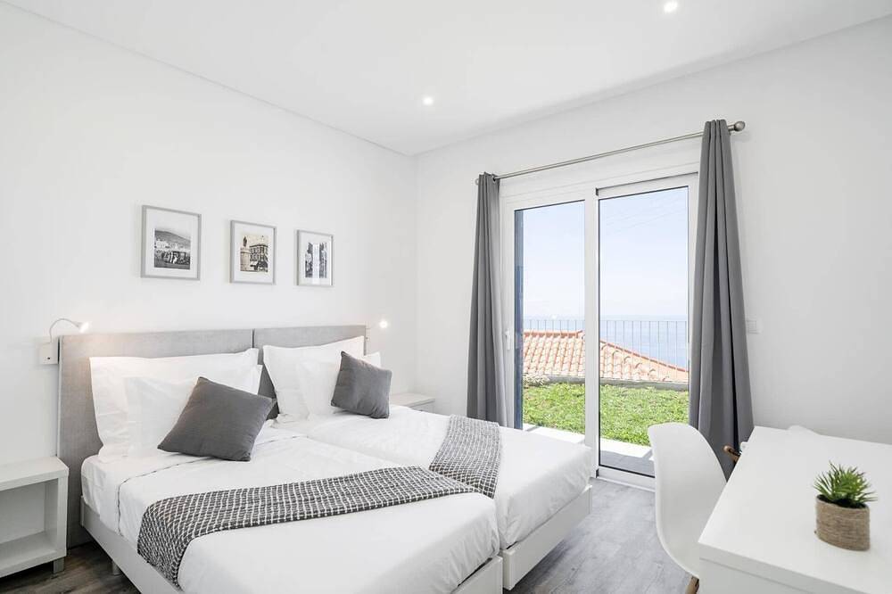 Villa Canavial by Villa Plus in Estreito da Calheta, Isla de Madeira