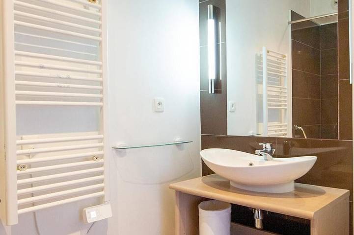 Ganze Wohnung, Ground floor, view valley, swimming pool, hammam, terrace, parking, tv, 27m², Pra Loup in Jausiers, Nationalpark Mercantour