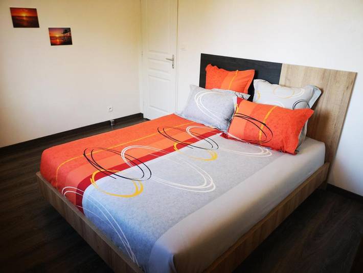 Location de vacances pour 6 personnes, avec jardin à Maillezais - 2