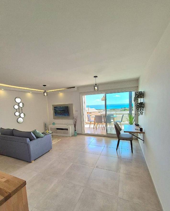 Gîte pour 3 personnes, avec terrasse à Koungou