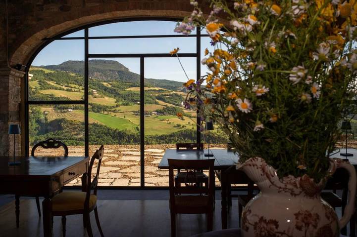 Location de vacances pour 3 personnes, avec vue et jardin à Bobbio - 4