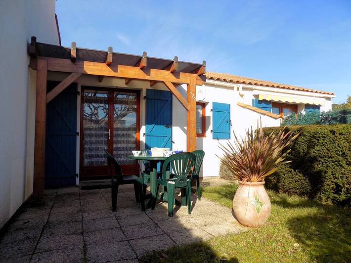 Ferienwohnung für 4 Personen, mit Pool und Terrasse - 1