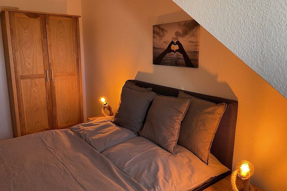 Ganze Wohnung, Apartmenthaus Arkona Vitte nur ca. 200m zum Strand, Wlan, 2-4 Personen in Hiddensee, Vorpommern-Rügen