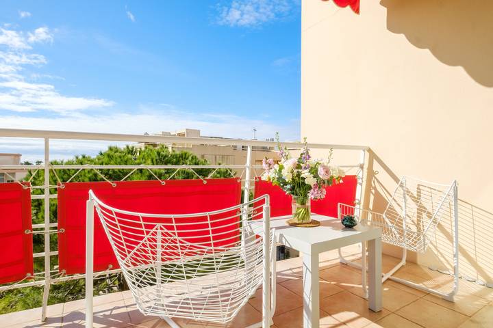 Ganze Wohnung, T2 mit Meerblick, 10 Min. vom Strand entfernt in Cagnes-sur-Mer, Mittelmeerküste (Frankreich)