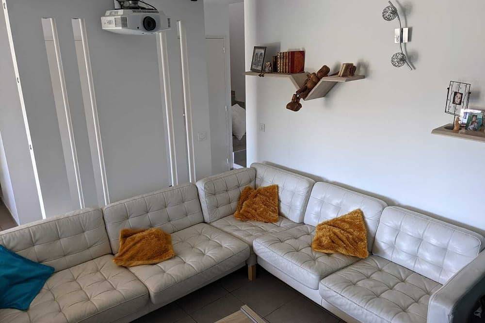 Comfortable family home in the mountains, near lake and resorts in La Rochette, Écrins National Park