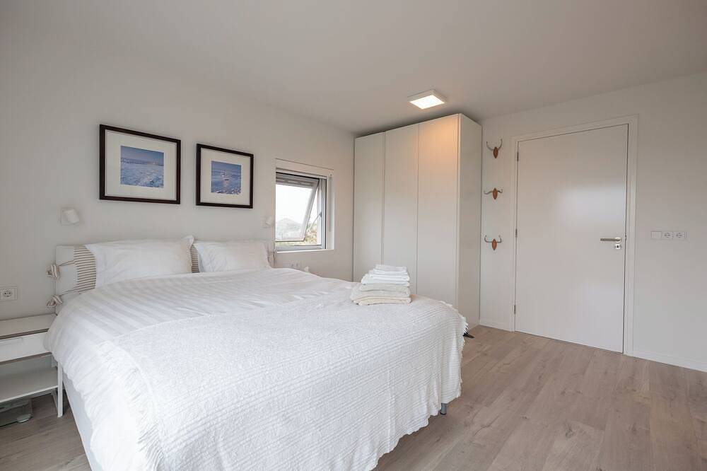 Luxe vakantiehuis Terschelling in de natuur loopafstand van de Noordzee in Nederlandse waddeneilanden