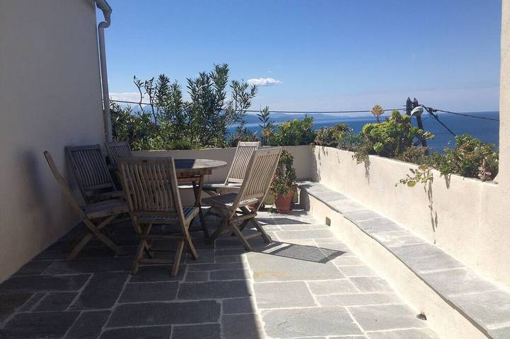 Location de vacances pour 8 personnes, avec Terrasse et Jardin dans Plage de la Marine de Scala
