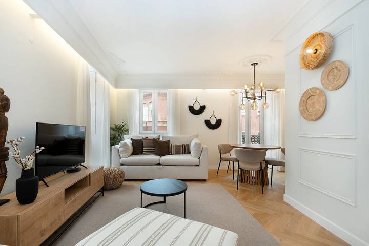 Apartment for 4 people, with balcony in Lisbon