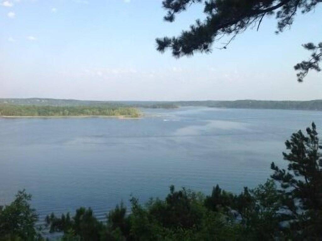 Es ist Herbst in den Ozarks !!! in Beaver Lake