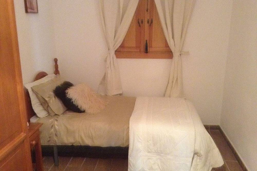 Apartamento entero, Kayenne 2, apartamento de 2 habitaciones con cocina in Fuente del Conde, Iznájar