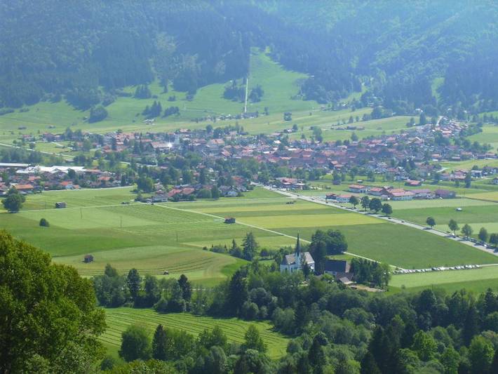 Ferienwohnung für 5 Personen, mit Balkon und Garten, kinderfreundlich in Unterammergau - 4