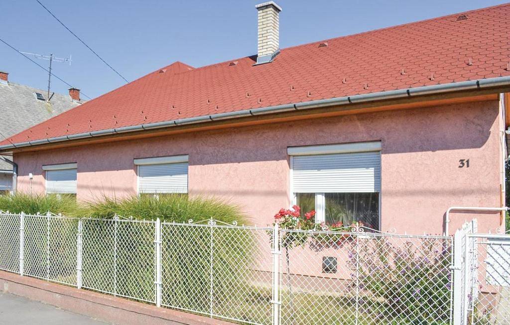 Beni Apartman in Balatonlelle, Plattensee Südufer