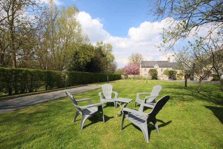 Gîte pour 7 personnes, avec terrasse et jardin à Orval - 4