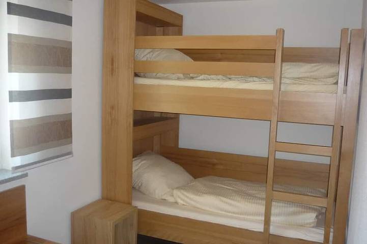 Ganze Wohnung, Feriendomizil mit Doppelbett, Stockbett und Balkon in Obernzell, Ostbayern