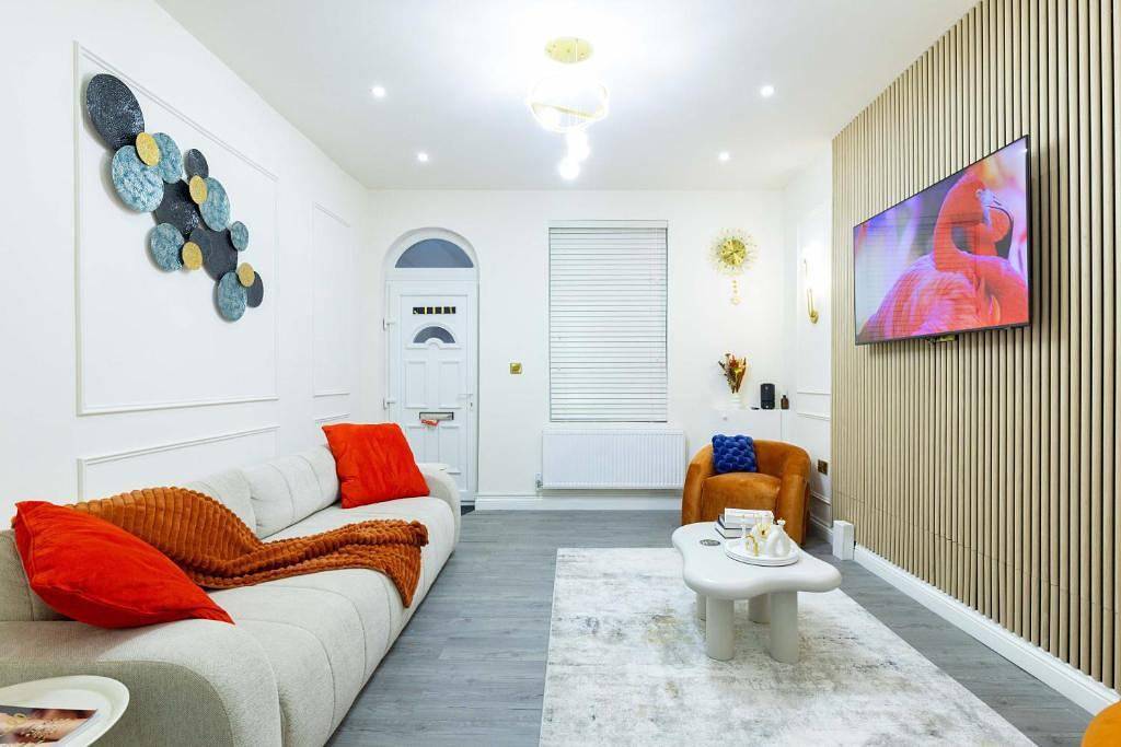 Cosy 3 Bedroom House In Manchester Sleeps 7 in Gran Mánchester