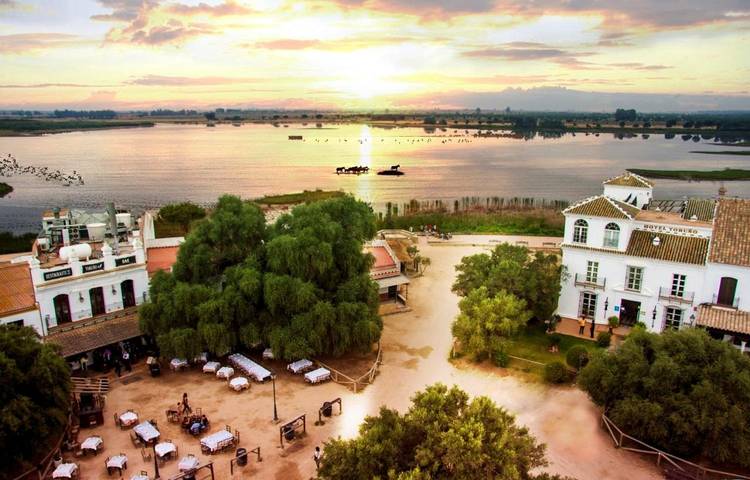 Hotel para 2 personas, con jardín y vistas - 1