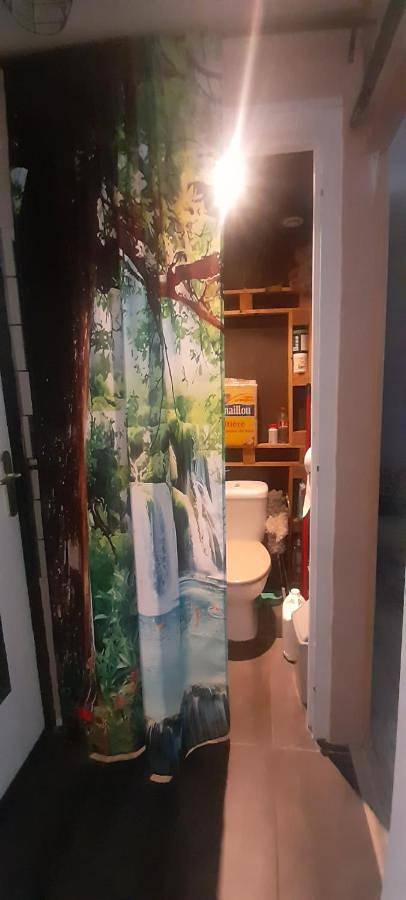 Appartement entier, Two-Bedroom Apartment in L'Arbresle, Lyon et ses environs