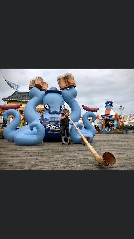 Historic Luxury Condo with Pool & modern amenities in Wildwood Crest, Nj in Wildwood Crest, Cape May County