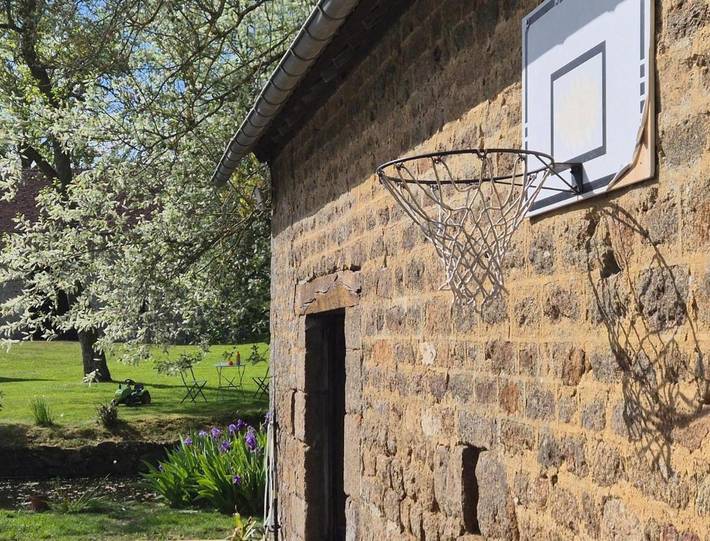 Location de vacances pour 4 personnes, avec Jacuzzi ainsi que Terrasse et Jardin dans Athis-Val-de-Rouvre - 2