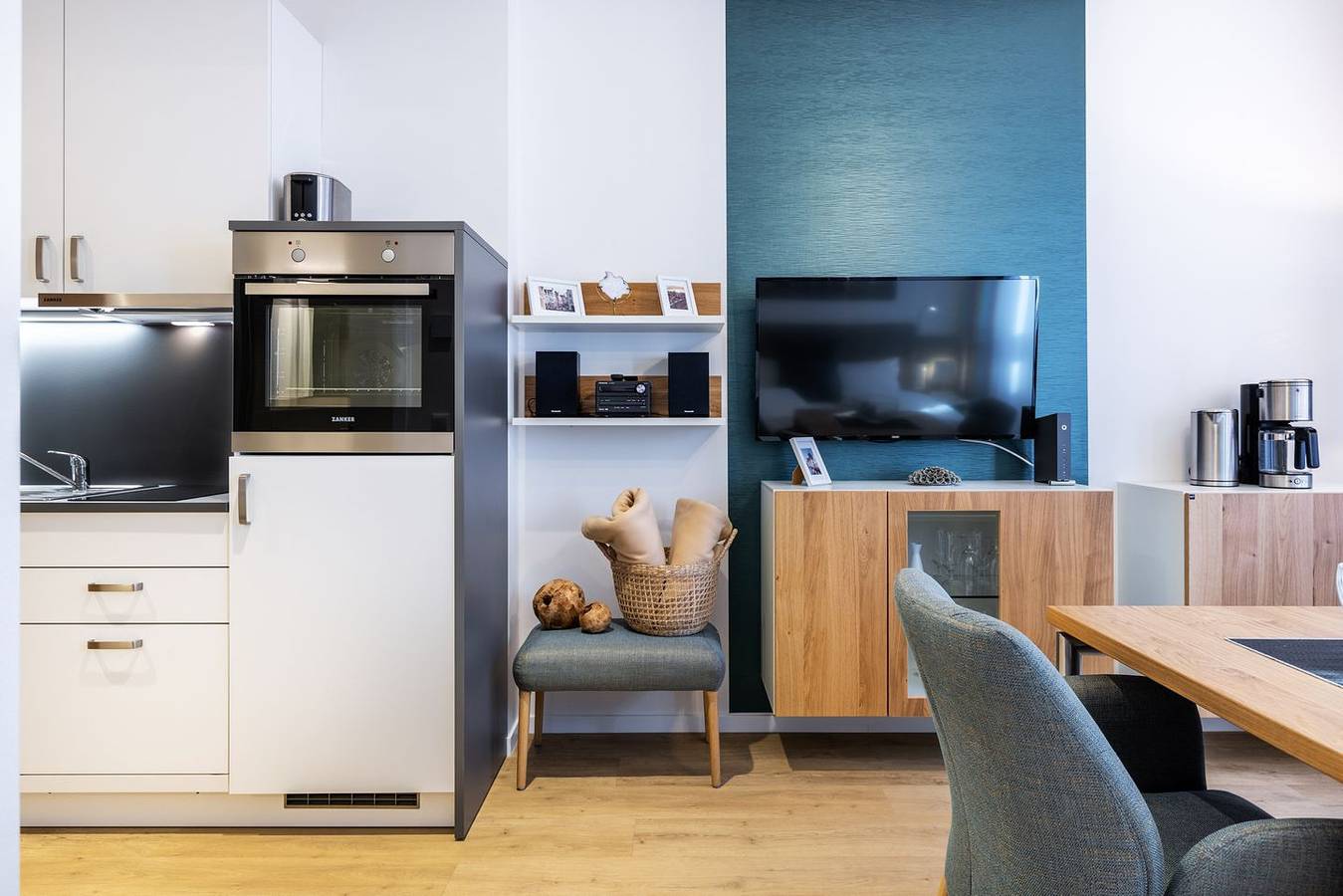 Ganze Wohnung, Stylisches Apartment in Hafenlage für den maritimen Städtetrip ins schöne Wismar in Wismar, Nordwestmecklenburg (Wismar und Umgebung)
