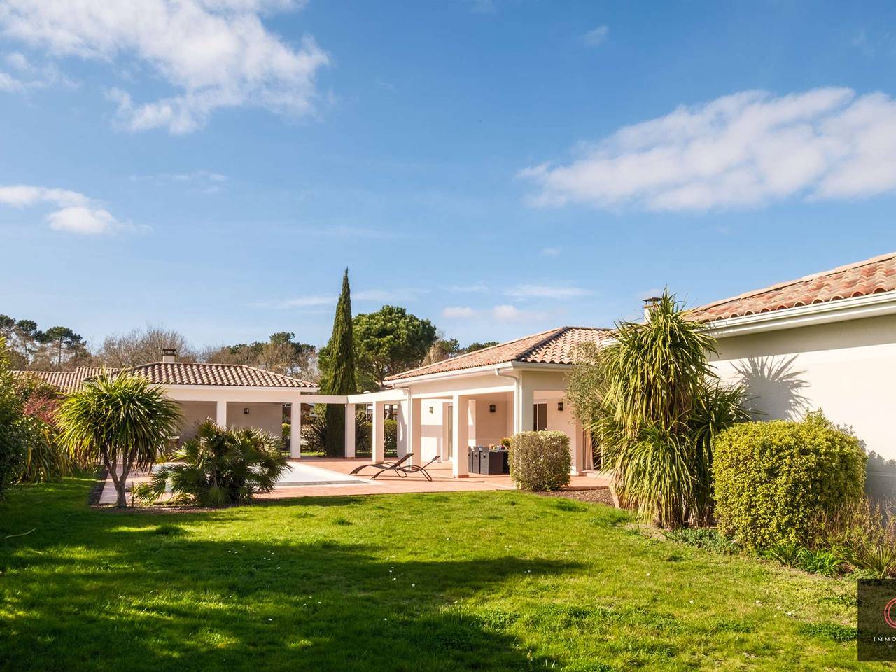 Zeitgenössische Villa mit Pool - 8 Pers. in Sanguinet, Côte d’Argent