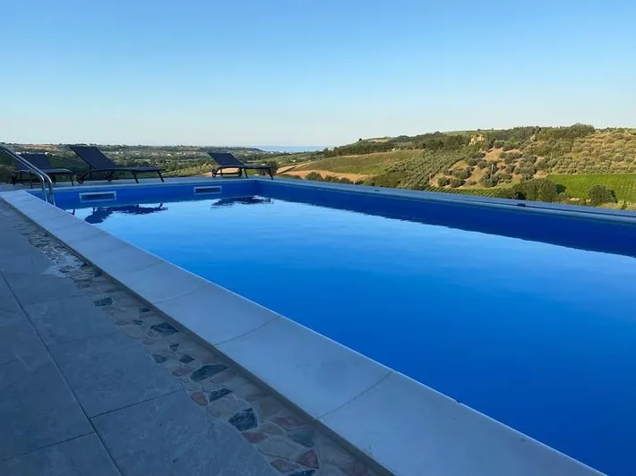 Villa per 8 persone, con panorama e giardino nonché piscina - 1