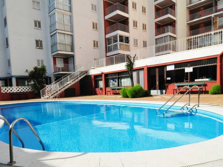 Apartamento entero, Apartamento vista al mar, mascotas permitidas - 5 pers. in Malgrat de Mar, Costa del Maresme