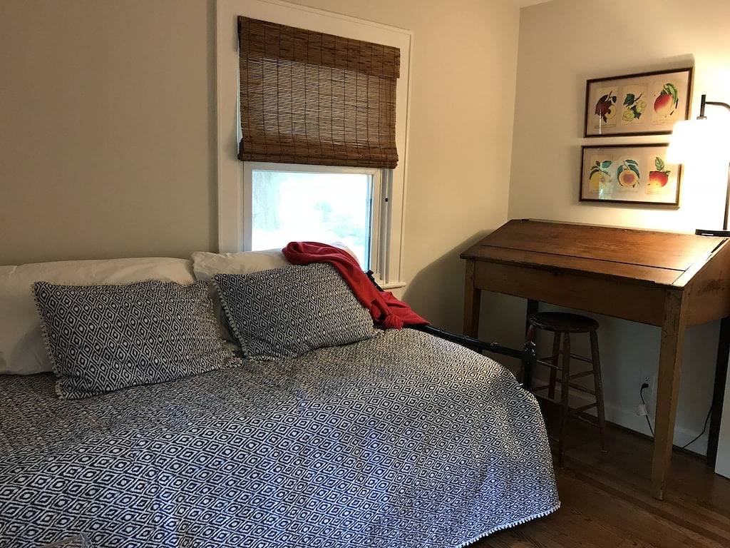 Kleiner Camp Bungalow in Tryon, Polk County NC