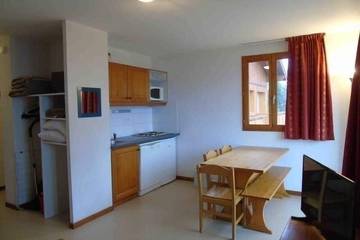 Chalet pour 6 personnes, avec balcon dans Valfréjus