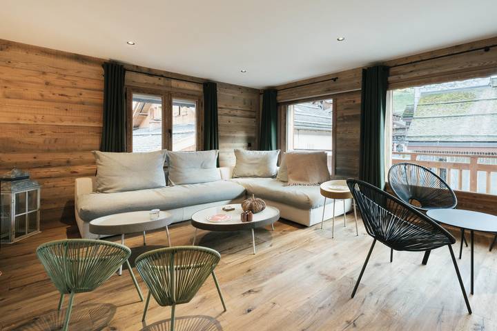 Gîte pour 7 personnes, avec balcon/terrasse dans Office De Tourisme De La Clusaz