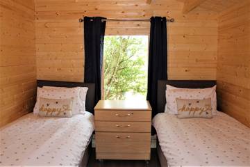 Lodge for 6 People in Ashton under Hill, The Cotswolds, Photo 3