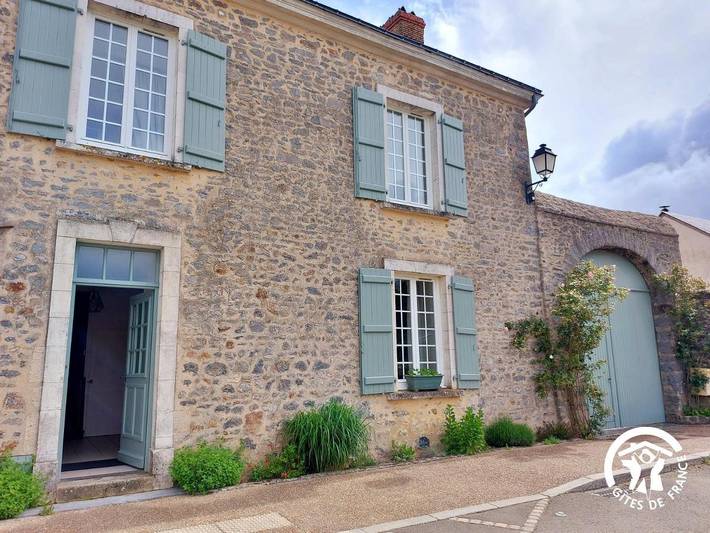 Location de vacances pour 4 personnes, avec terrasse et jardin, animaux acceptés à Saulges - 2