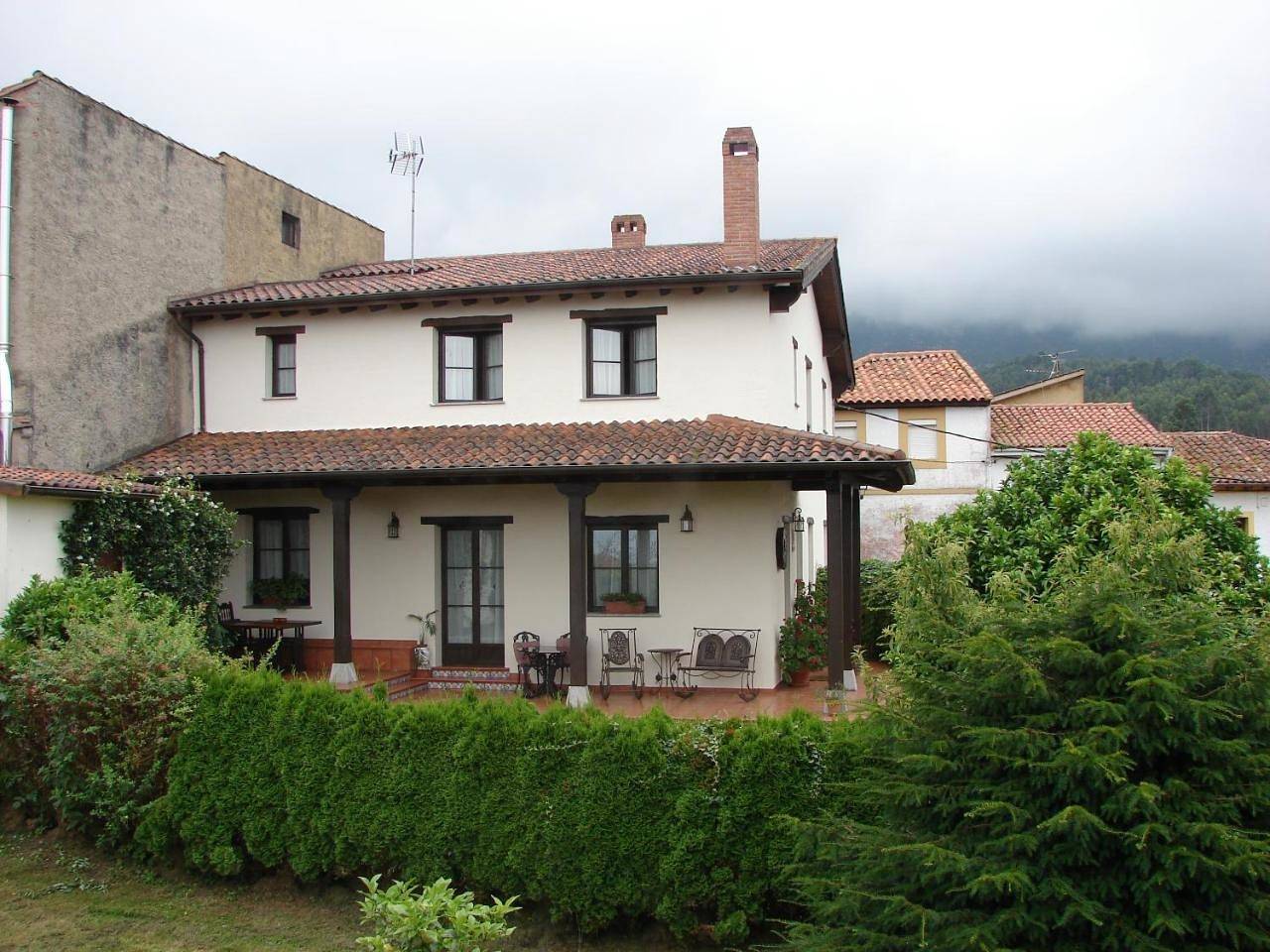 Casa de Aldea Los Duesos in Caravia, Costa Verde