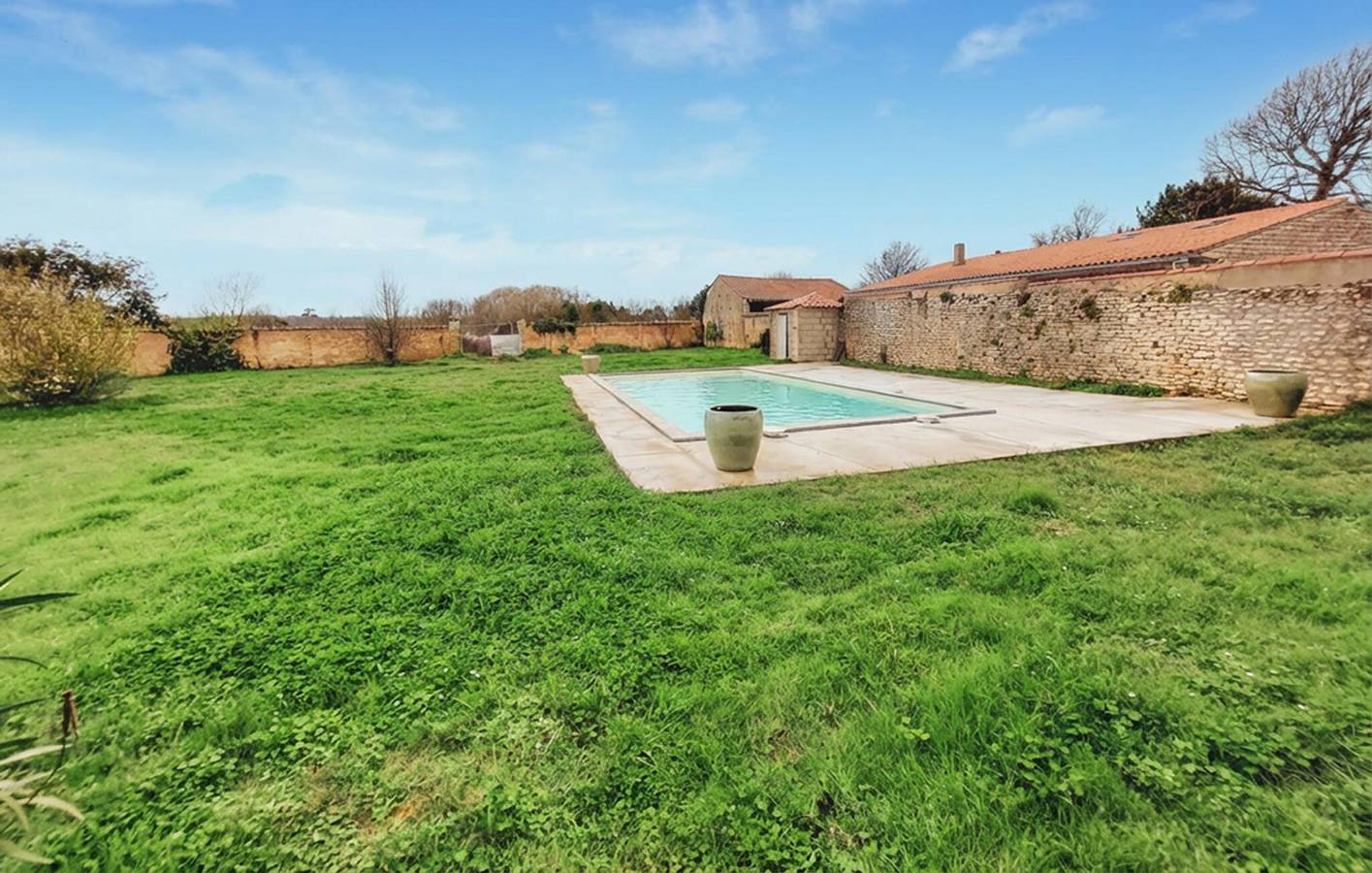 Encantador apartamento de 2 dormitorios con piscina y jardín, a 2,5 km de la playa in Saint-Pierre-d'Oléron, Côte de Beauté